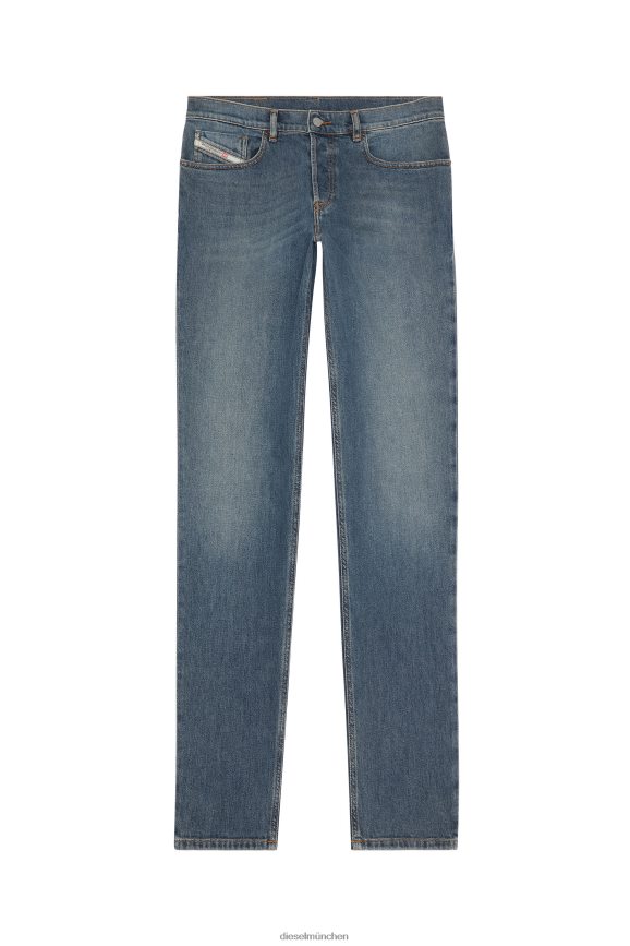 Diesel Tapered Jeans 2023 D-Finitive 09F74 Bekleidung Mittelblau Männer H0VDZ341